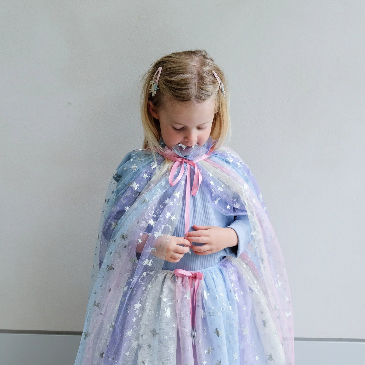 172031 27 WINGED UNICORN RAINBOW CLIC CLACS 175024 23 UNICORN OMBRE CAPE 175025 23 UNICORN OMBRE TUTU 1800x1800 jpg