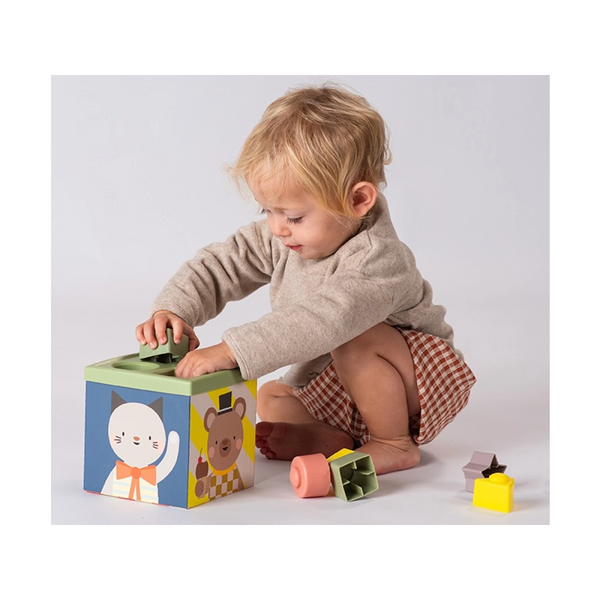 BOX S AKTIVITAMI PLAY & DISCOVER