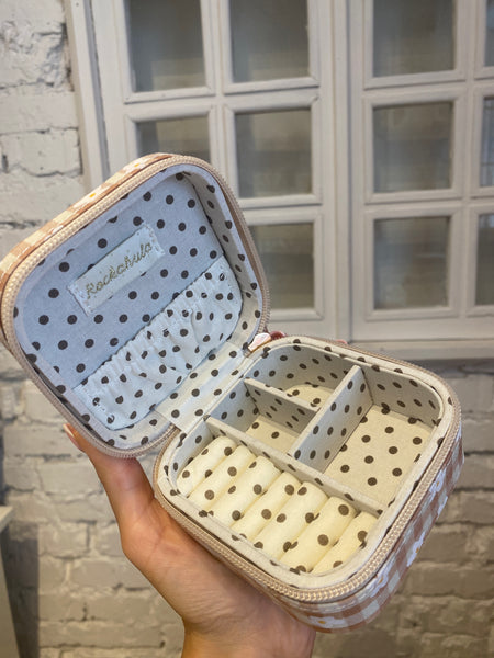 ŠPERKOVNICA KÁRO S MARGARÉTKAMI