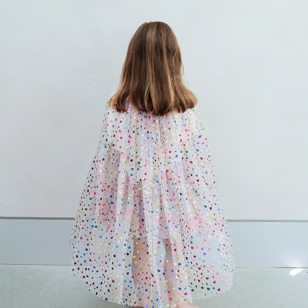 ČAROVNÝ PLÁŠŤ SO SRDIEČKAMI