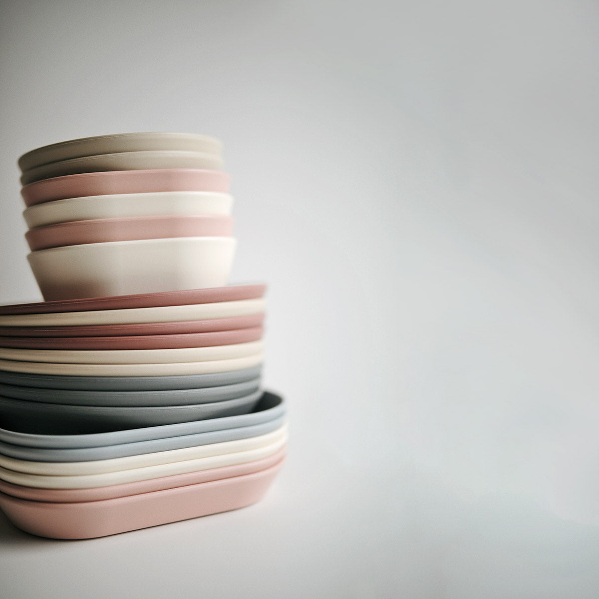 TANIER OKRÚHLY 2KS - rôzne farby (Color Soft Lilac)