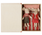 COLOURBOX72070517.png