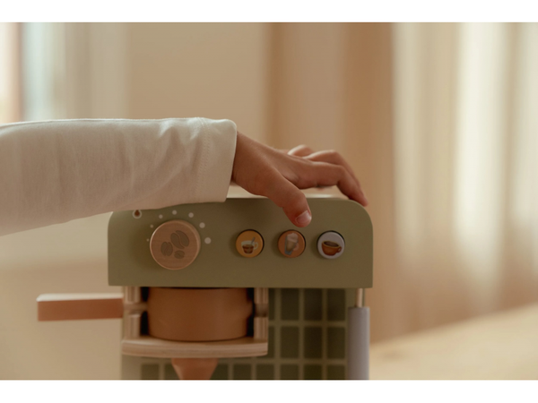 KÁVOVAR NA KAPSULE DREVENÝ