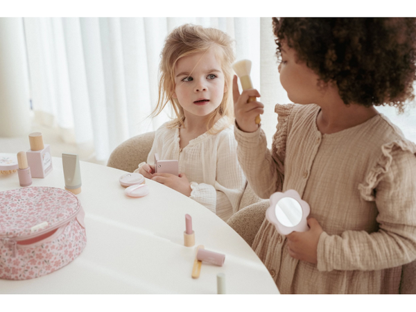 KOZMETICKÁ TAŠTIČKA S PRÍSLUŠENSTVOM PINK