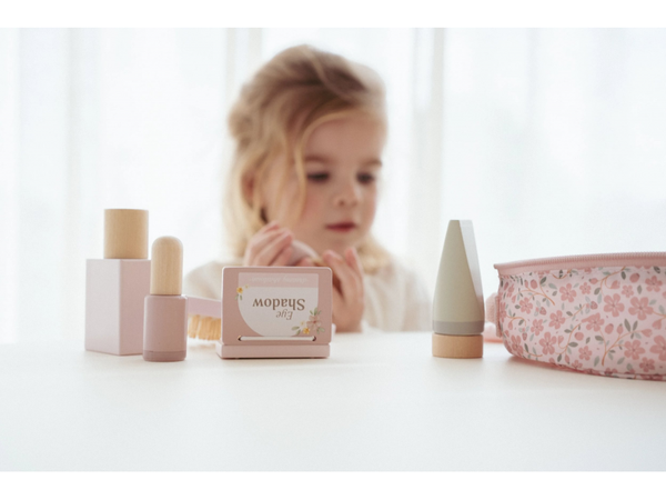 KOZMETICKÁ TAŠTIČKA S PRÍSLUŠENSTVOM PINK