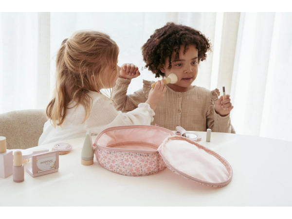 KOZMETICKÁ TAŠTIČKA S PRÍSLUŠENSTVOM PINK