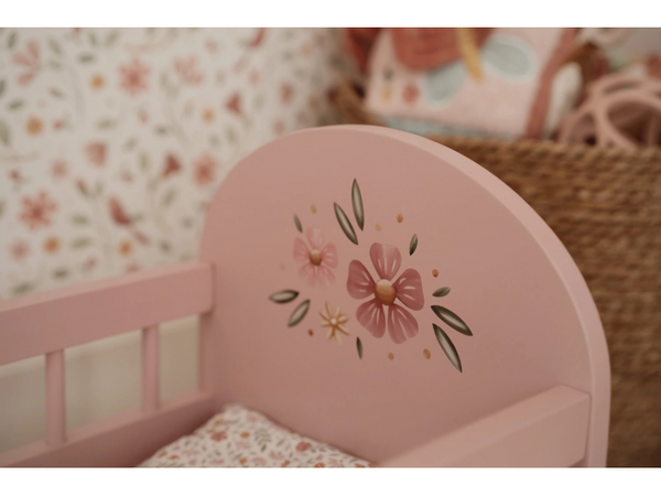 POSTIEĽKA PRE BÁBIKY DREVENÁ S PERINKOU PINK