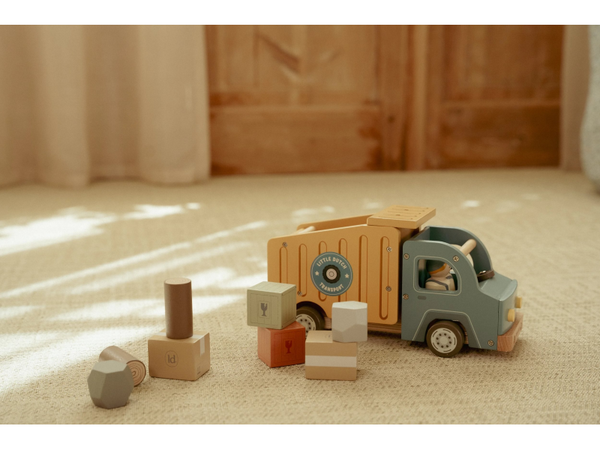 NÁKLADIAK SO SKLÁPAČKOU DREVENÝ