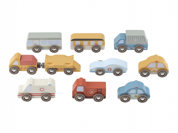 SADA DREVENÝCH AUTÍČOK