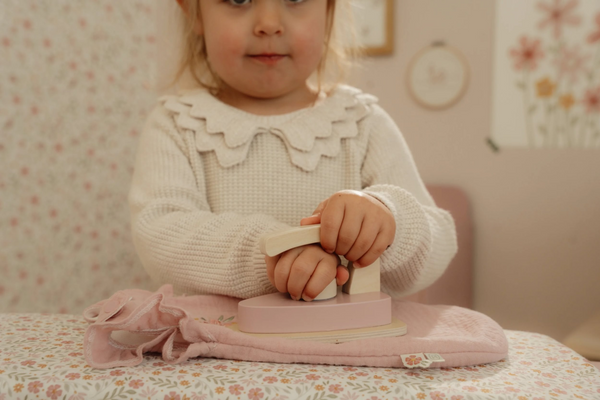 ŽEHLIACA DOSKA SO ŽEHLIČKOU