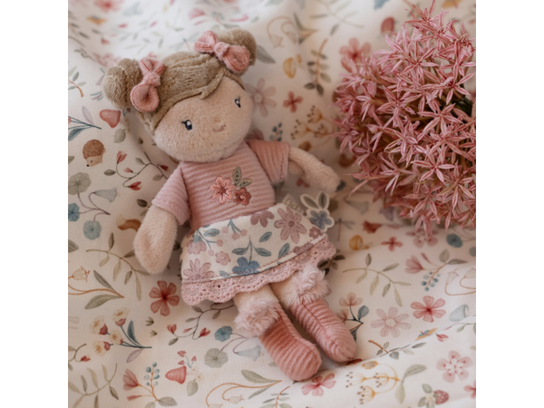 BÁBIKA ROSA 10 CM