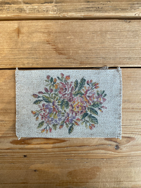 KOBERČEK S KVETMI stredný