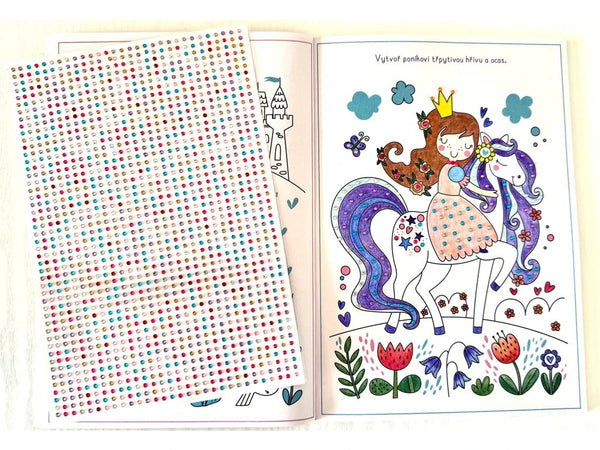 KNIHA MAĽOVANIEK KÚZELNÉ KRÁĽOVSTVO