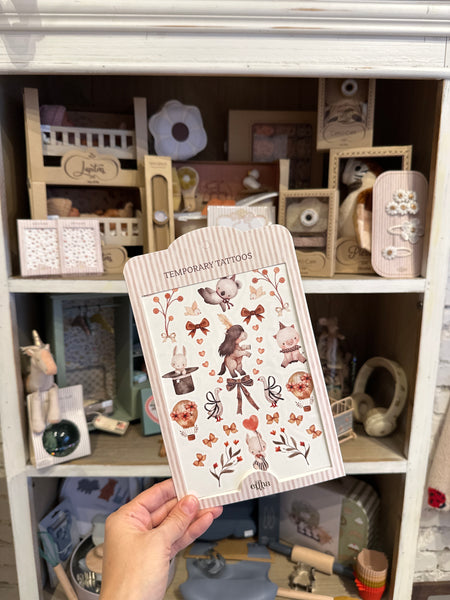 TETOVAČKY BLOOMY LOVE