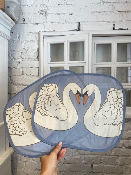 CLONA PROTI SLNKU 2KS LABUŤKY DO AUTA - do vypredania