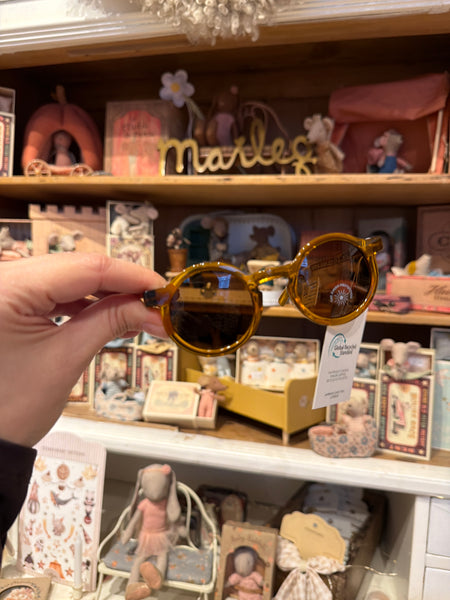 DETSKÉ POLARIZAČNÉ SLNEČNÉ OKULIARE JUNIOR (4–10 ROKOV) mustard