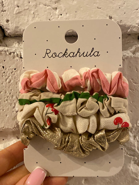 SADA DETSKÝCH GUMIČIEK DO VLASOV S ČEREŠŇAMI 4KS