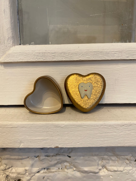 KRABIČKA NA ZÚBOK MENŠIA gold