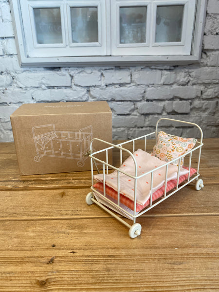 KOVOVÁ BABY POSTIEĽKA rôzne farby