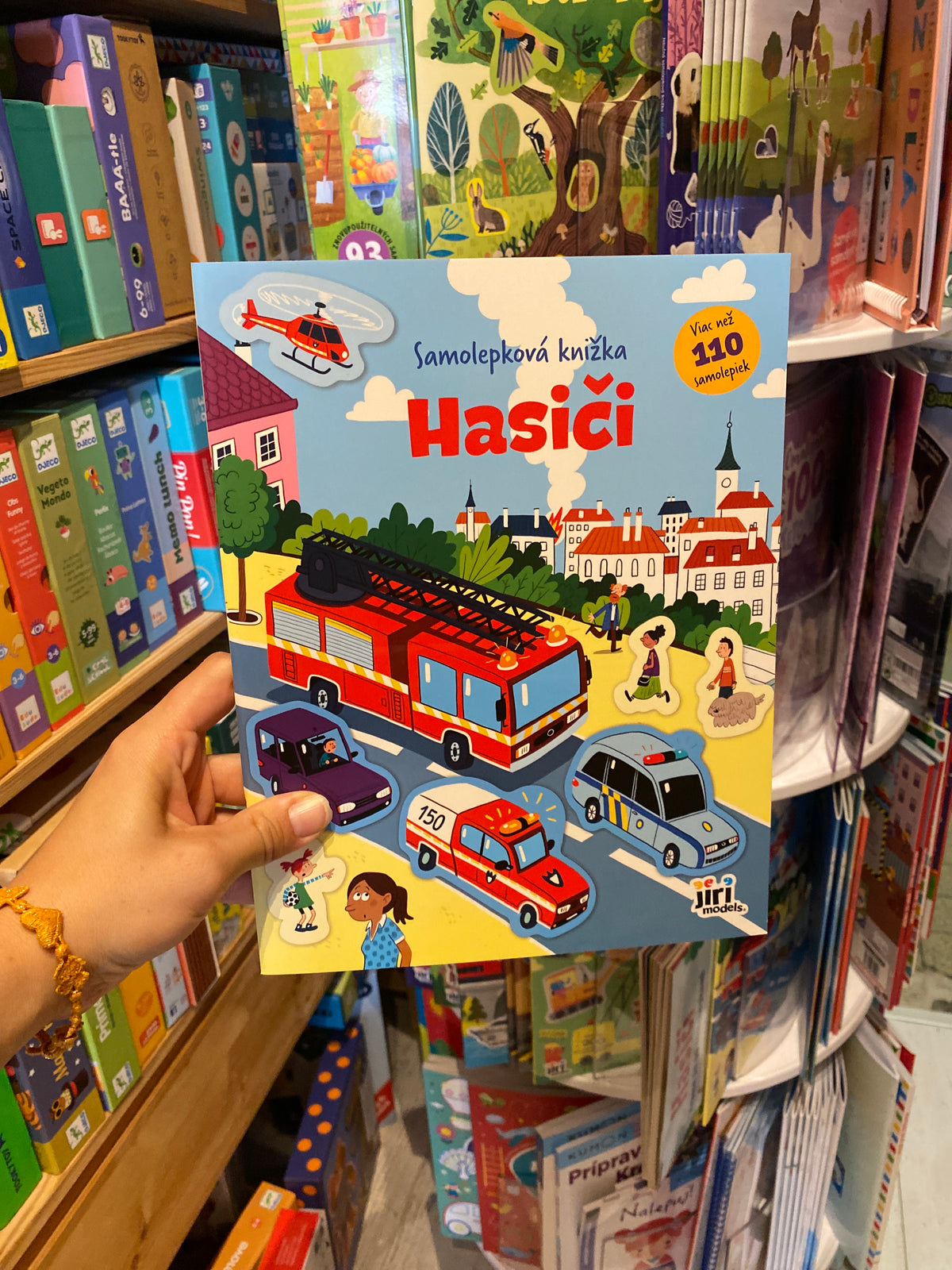 Samolepková knižka hasiči – obrázok 4