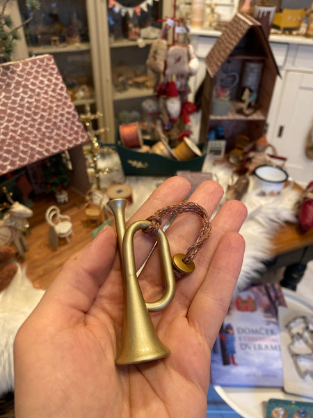 OZDÔBKA TRÚBKA strieborná - do vypredania