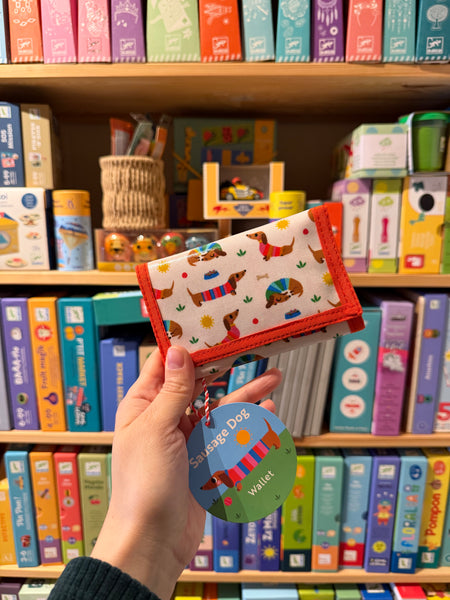 PEŇAŽENKA TROJDIELNA – BIELA A ČERVENÁ S JAZVEČÍKMI NA SLNKU 🌞🐶