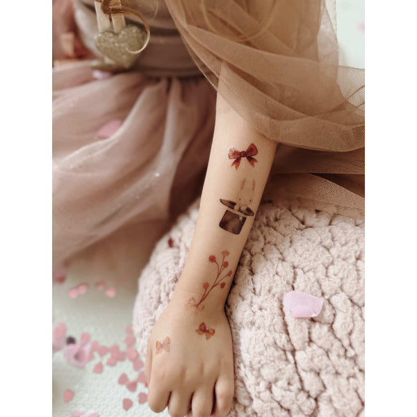 TETOVAČKY BLOOMY LOVE