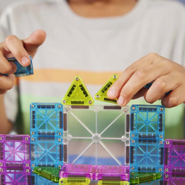 MAGNA-TILES MICROMAGS TRAVEL SET DELUXE MAGNETICKÁ STAVEBNICA 55 DIELOV